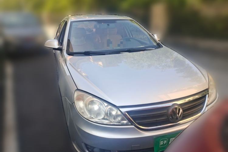 Used Volkswagen Lavida 2013 1.6L Manual Fashion Edition Front