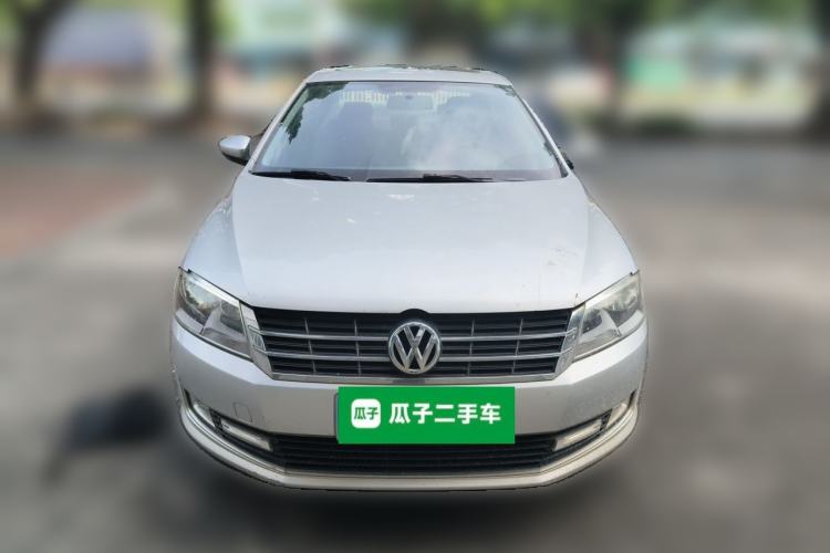 Used Volkswagen Lavida 2013 Revised Version 1.4 TSI Manual Comfort Edition Front