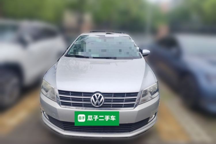 Used Volkswagen Lavida 2013 Restyled Classic 1.6L Automatic Comfort Edition Front