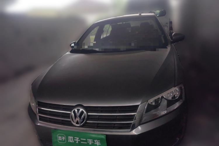 Used Volkswagen Lavida 2013 Revised Classic 1.6L Automatic Fashion Edition Front