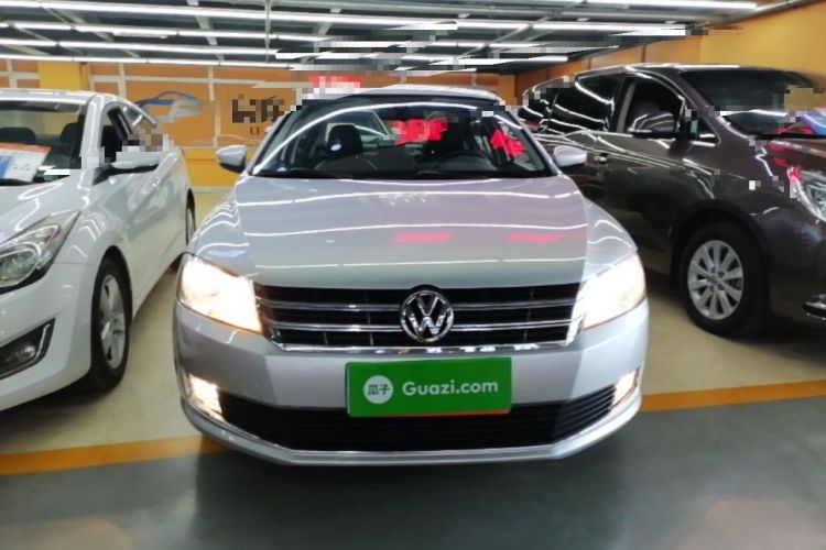 Used Volkswagen Lavida 2013 Revised Version 1.6L Automatic Luxury Edition Front