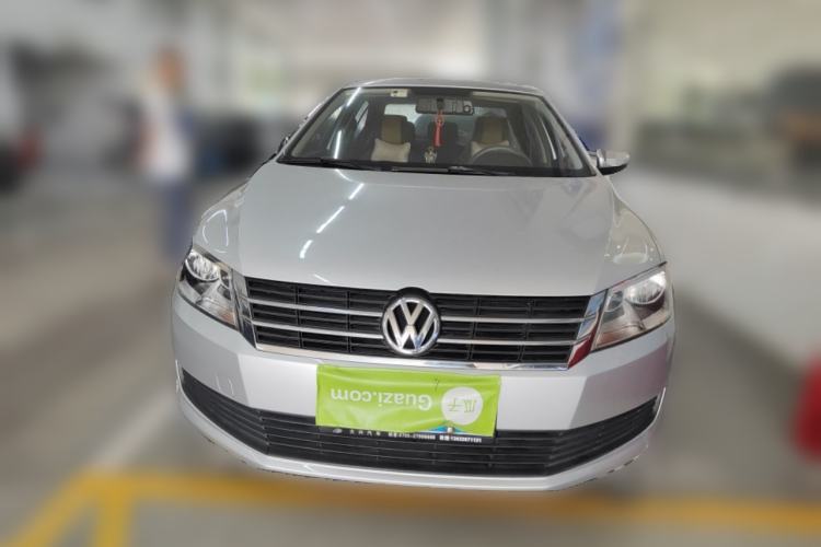 Used Volkswagen Lavida 2013 Revised Classic 1.6L Automatic Fashion Edition Front