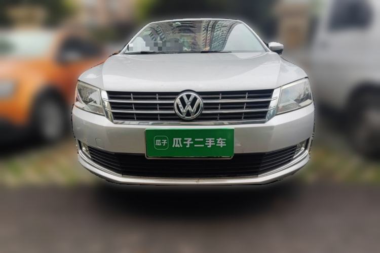 Used Volkswagen Lavida 2013 1.6L Automatic Comfort Edition Front