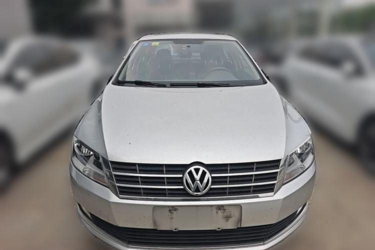 Used Volkswagen Lavida 2013 1.6L Automatic Comfort Edition Front