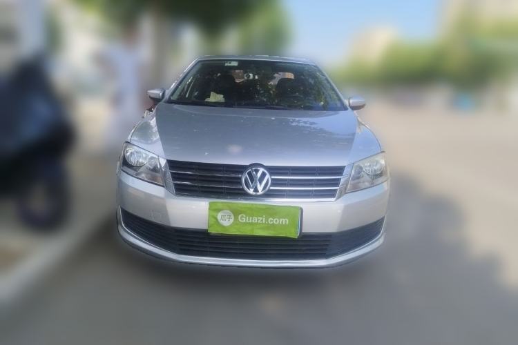 Used Volkswagen Lavida 2013 1.6L Automatic Fashion Edition Front