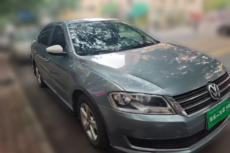 Used Volkswagen Lavida 2013 Revised Classic 1.6L Manual Fashion Edition Front Right 45 Deg