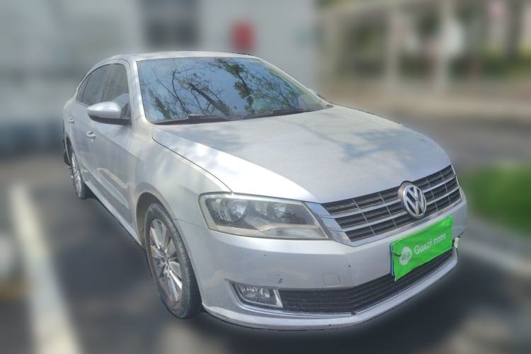 Used Volkswagen Lavida 2013 1.4TSI Manual Comfort Edition Front Right 45 Deg