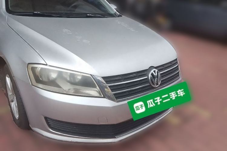 Used Volkswagen Lavida 2013 1.6L Automatic Fashion Edition Front Right 45 Deg