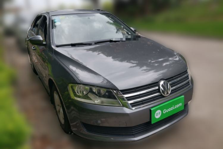 Used Volkswagen Lavida 2013 Revised Classic 1.6L Automatic Fashion Edition Front Right 45 Deg