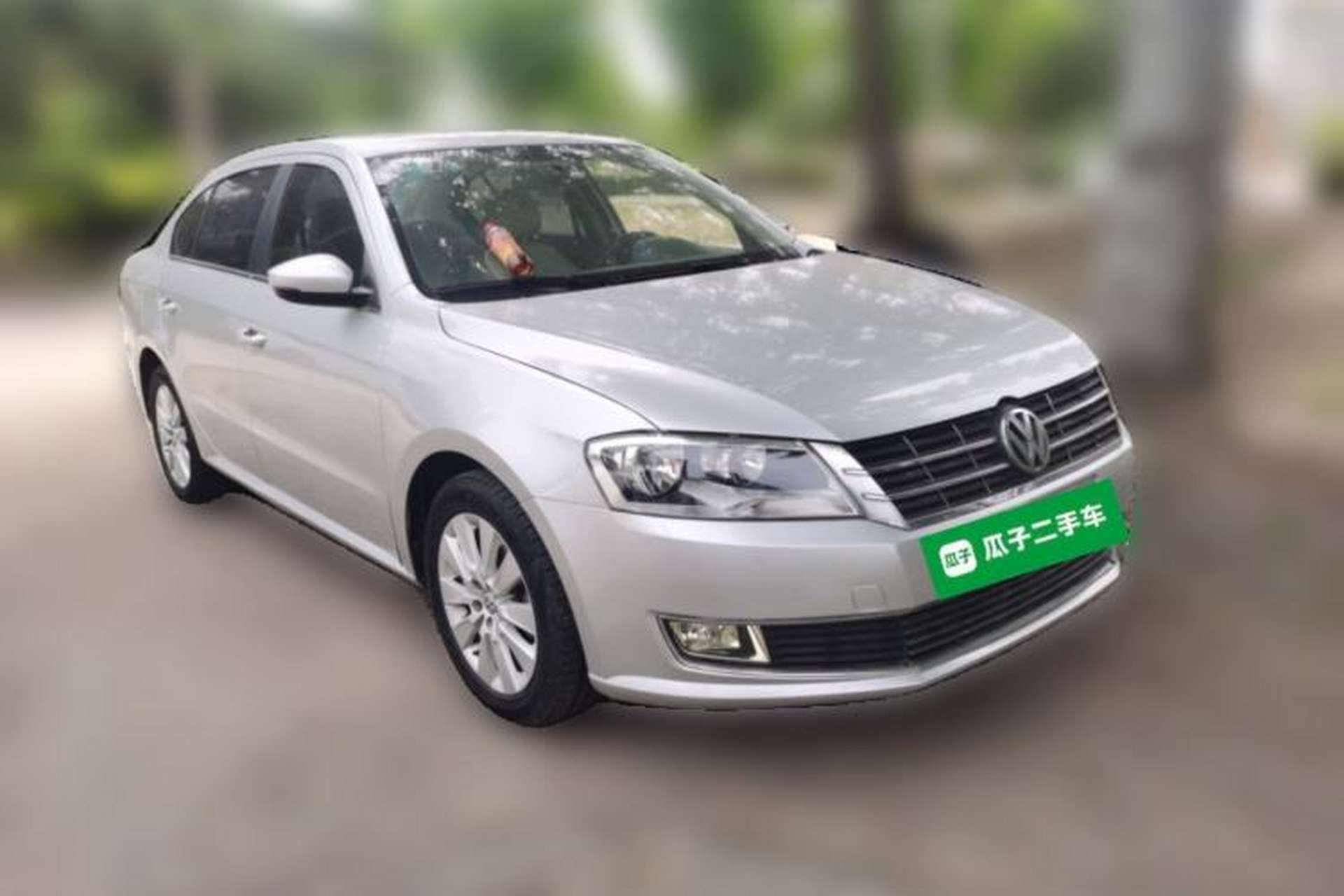 Used Volkswagen Lavida 2013 1.6L Manual Comfort Edition Front Right 45 Deg