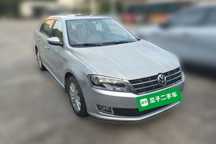 Used Volkswagen Lavida 2013 Restyled Classic 1.6L Automatic Comfort Edition Front Right 45 Deg