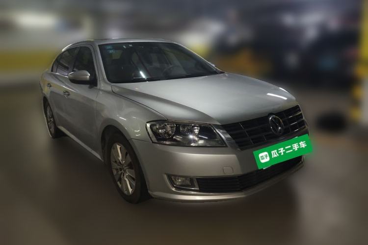 Used Volkswagen Lavida 2013 Revised Version 1.4 TSI Manual Comfort Edition Front Right 45 Deg