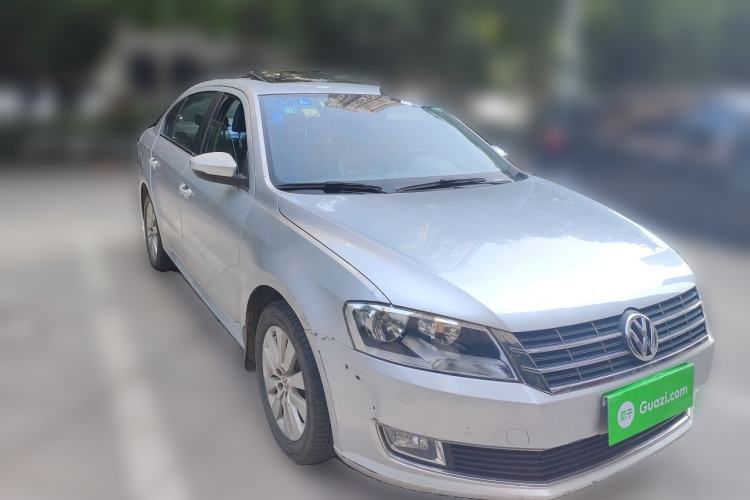 Used Volkswagen Lavida 2013 Revised Version 1.4 TSI DSG Comfort Edition Front Right 45 Deg