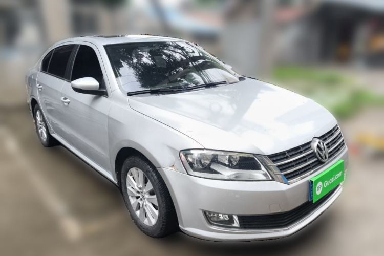 Used Volkswagen Lavida 2013 1.6L Automatic Comfort Edition Front Right 45 Deg
