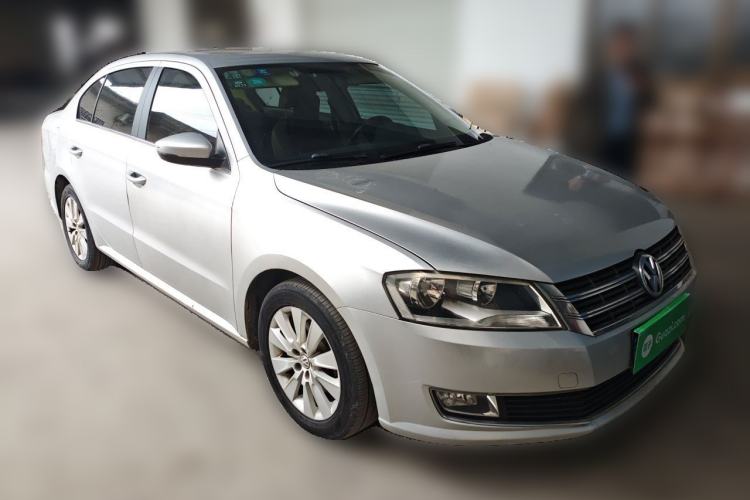 Used Volkswagen Lavida 2013 1.4TSI Manual Comfort Edition Front Right 45 Deg