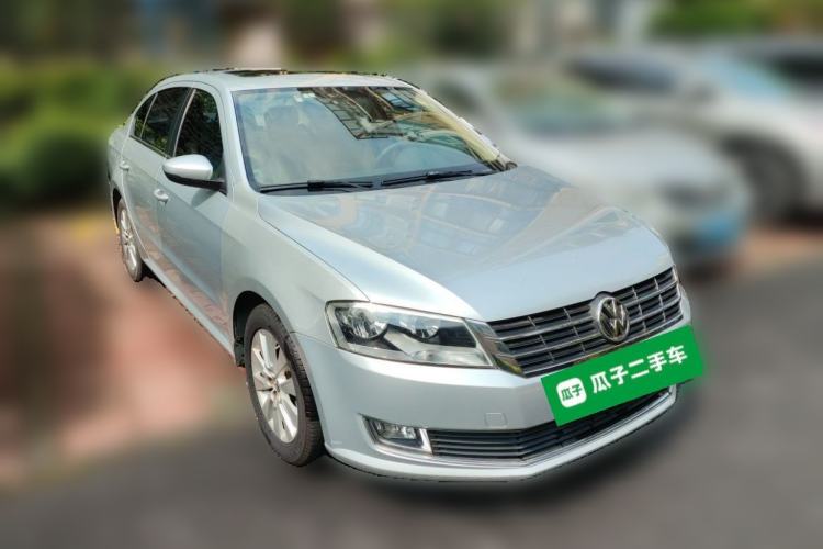 Used Volkswagen Lavida 2013 Revised Classic 1.6L Automatic Fashion Edition Front Right 45 Deg