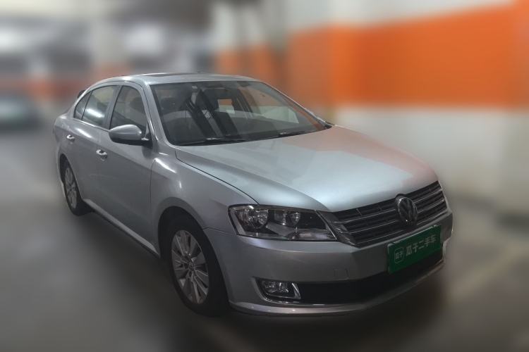 Used Volkswagen Lavida 2013 1.4TSI Manual Comfort Edition Front Right 45 Deg