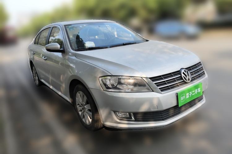 Used Volkswagen Lavida 2013 Restyled Classic 1.6L Automatic Comfort Edition Front Right 45 Deg