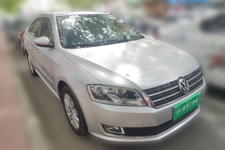 Used Volkswagen Lavida 2013 Restyled Classic 1.6L Automatic Comfort Edition Front Right 45 Deg