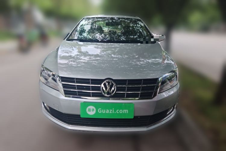 Used Volkswagen Lavida 2013 1.6L Automatic Comfort Edition Front