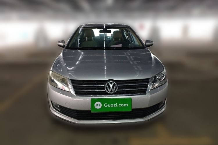Used Volkswagen Lavida 2013 Revised Version 1.4 TSI DSG Luxury Edition Front