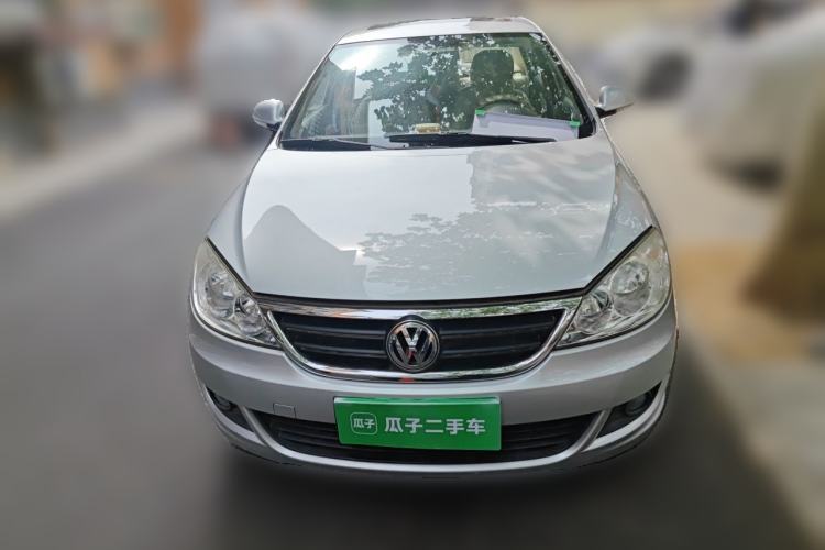 Used Volkswagen Lavida 2013 Classic 1.6L Manual Fashion Edition Front