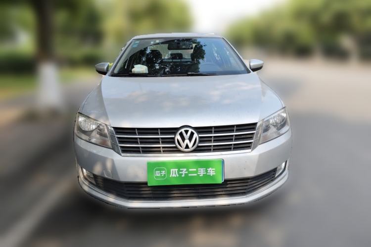 Used Volkswagen Lavida 2013 Restyled Classic 1.6L Automatic Comfort Edition Front