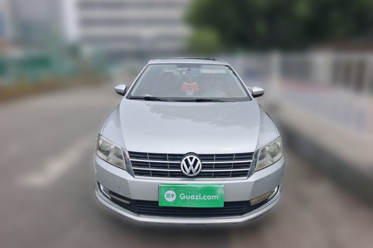 Used Volkswagen Lavida 2013 Revised Version 1.4 TSI Manual Comfort Edition Front