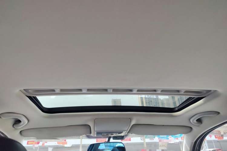Used Volkswagen Lavida 2013 Restyled Classic 1.6L Automatic Comfort Edition Headliner