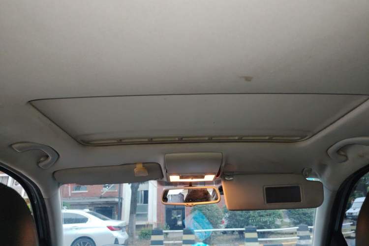 Used Volkswagen Lavida 2013 1.4TSI DSG Luxury Edition Headliner