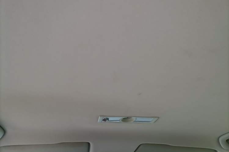 Used Volkswagen Lavida 2013 Revised Classic 1.6L Automatic Fashion Edition Headliner