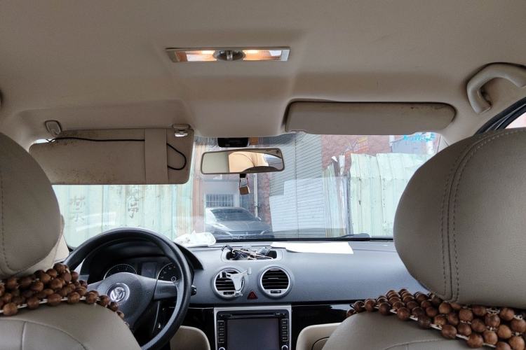 Used Volkswagen Lavida 2013 Classic 1.6L Automatic Fashion Edition Headliner