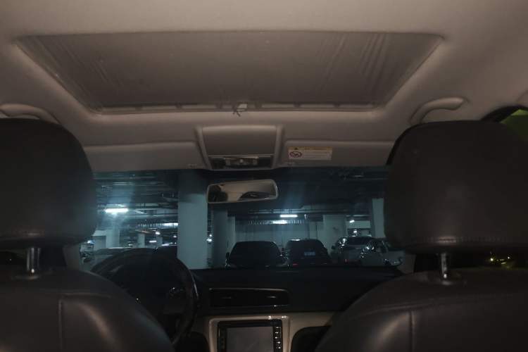 Used Volkswagen Lavida 2013 Restyled Classic 1.6L Automatic Comfort Edition Headliner