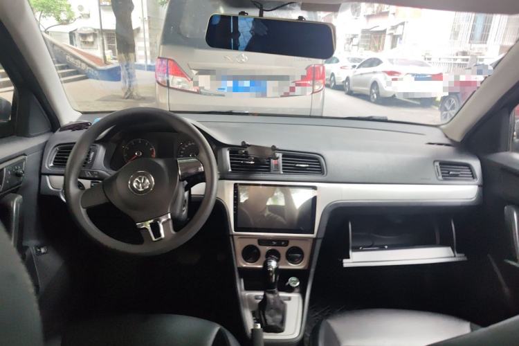 Used Volkswagen Lavida 2013 Revised Classic 1.6L Automatic Fashion Edition Headliner