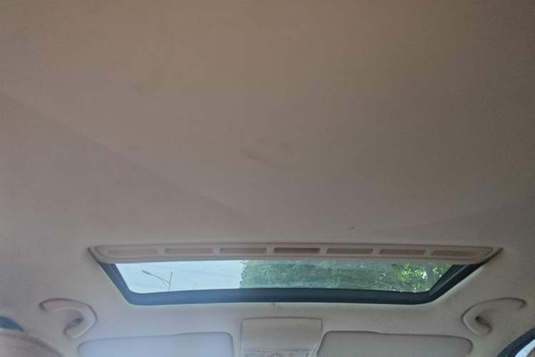 Used Volkswagen Lavida 2013 1.4TSI Manual Comfort Edition Headliner