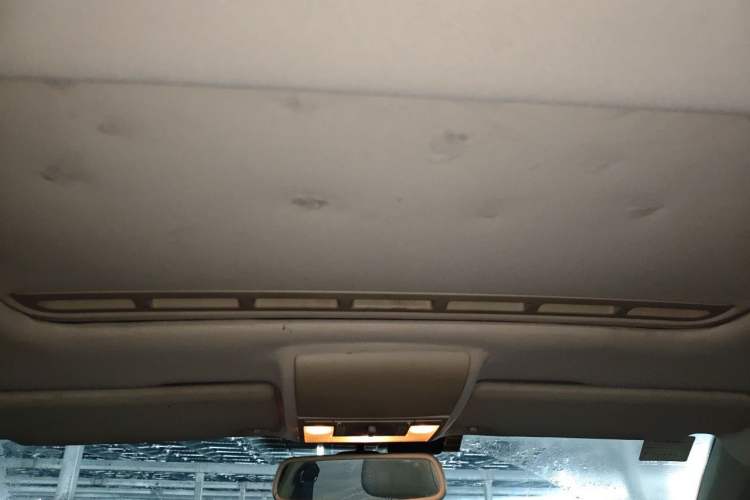 Used Volkswagen Lavida 2013 Revised Version 1.4 TSI DSG Luxury Edition Headliner