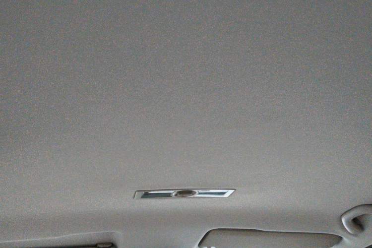 Used Volkswagen Lavida 2013 Revised Classic 1.6L Automatic Fashion Edition Headliner