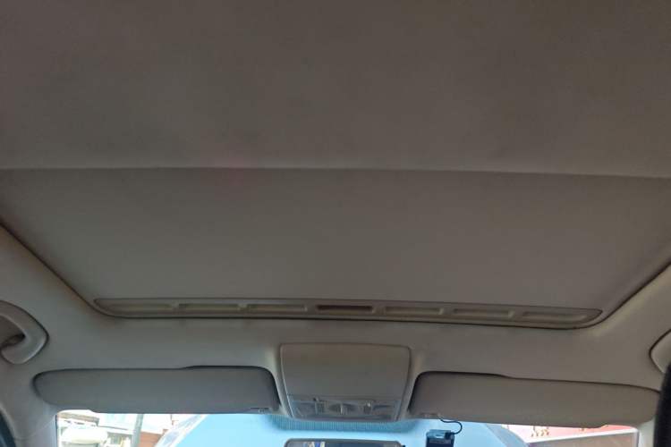 Used Volkswagen Lavida 2013 Restyled Classic 1.6L Automatic Comfort Edition Headliner