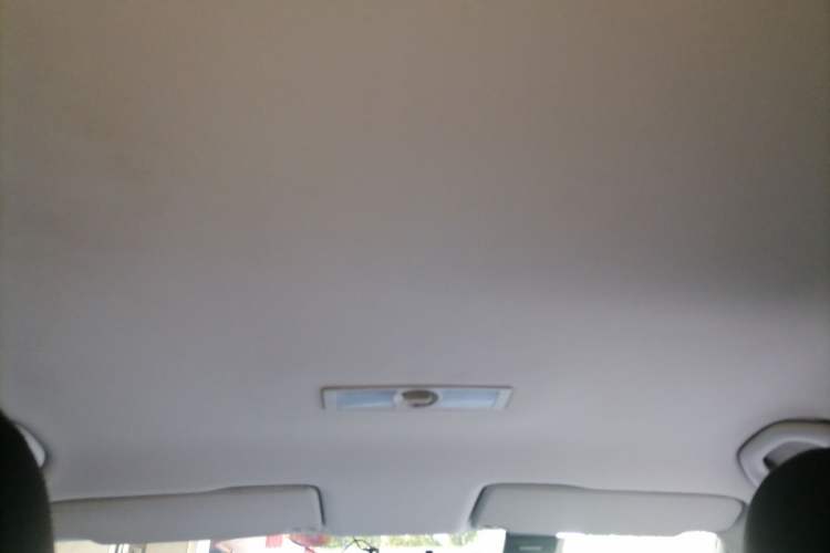 Used Volkswagen Lavida 2013 Revised Classic 1.6L Automatic Fashion Edition Headliner