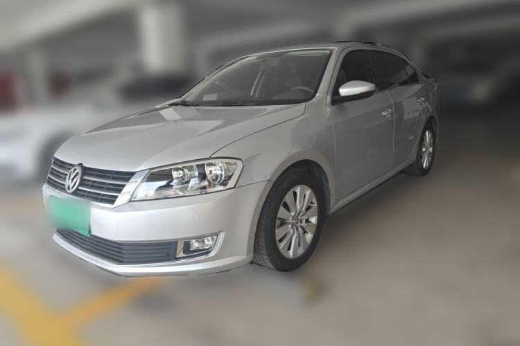 Used Volkswagen Lavida 2013 Restyled Classic 1.6L Manual Comfort Edition Guazi used car, China used car export, Used car for sale, Used  cars, Cheapest cars for sale