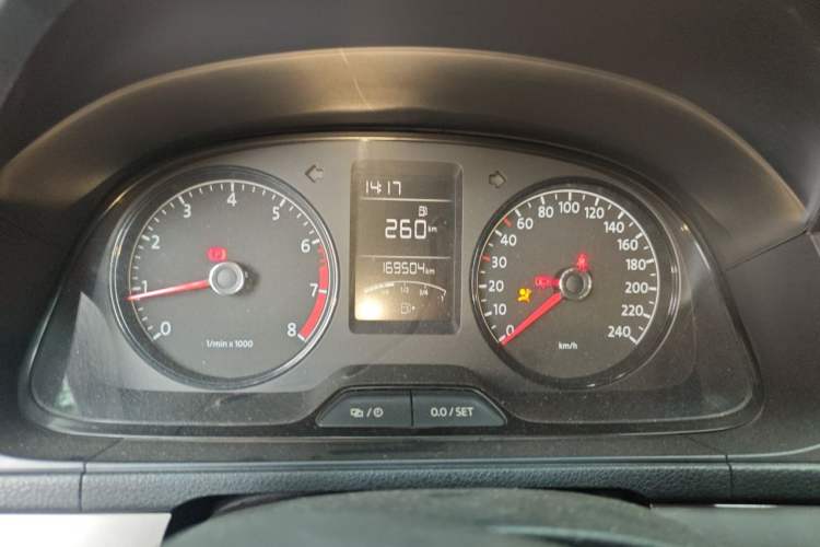 Used Volkswagen Lavida 2013 Revised Classic 1.6L Manual Fashion Edition Instrument Cluster