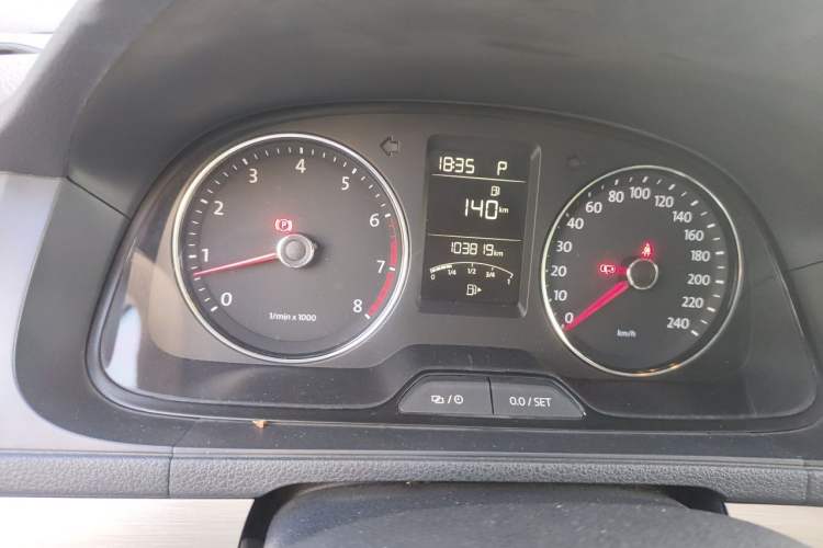 Used Volkswagen Lavida 2013 Restyled Classic 1.6L Automatic Comfort Edition Instrument Cluster