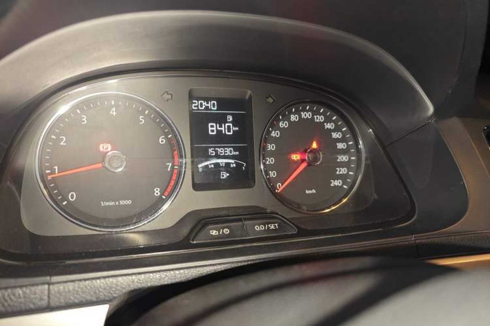Used Volkswagen Lavida 2013 1.6L Manual Comfort Edition Instrument Cluster