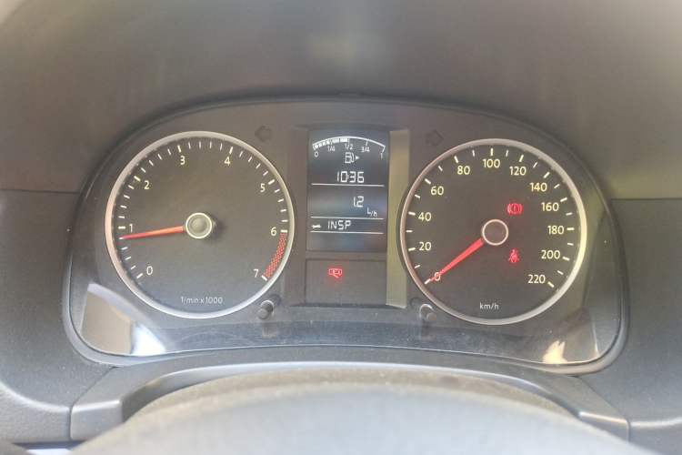 Used Volkswagen Lavida 2013 1.6L Manual Fashion Edition Instrument Cluster