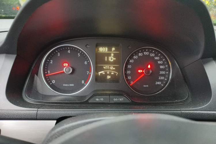 Used Volkswagen Lavida 2013 Restyled Classic 1.6L Automatic Comfort Edition Instrument Cluster