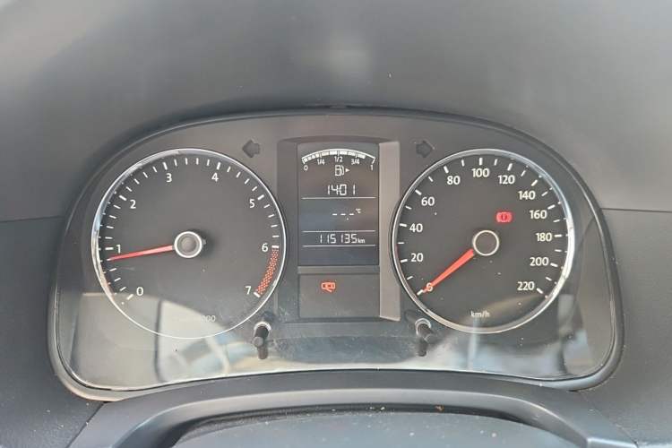 Used Volkswagen Lavida 2013 1.6L Manual Fashion Edition Instrument Cluster