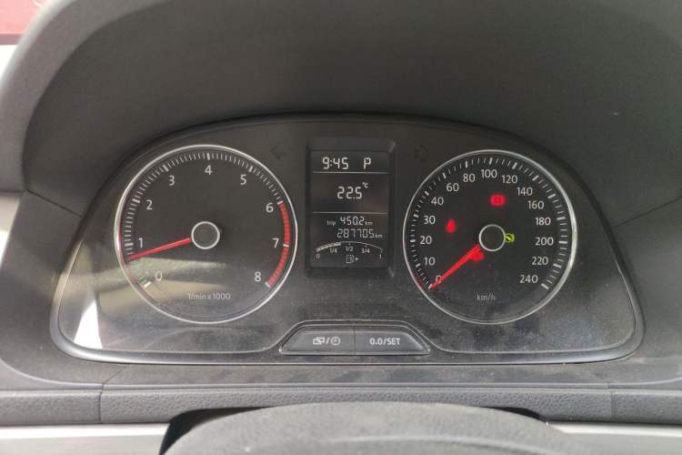 Used Volkswagen Lavida 2013 Revised Version 1.4 TSI DSG Comfort Edition Instrument Cluster