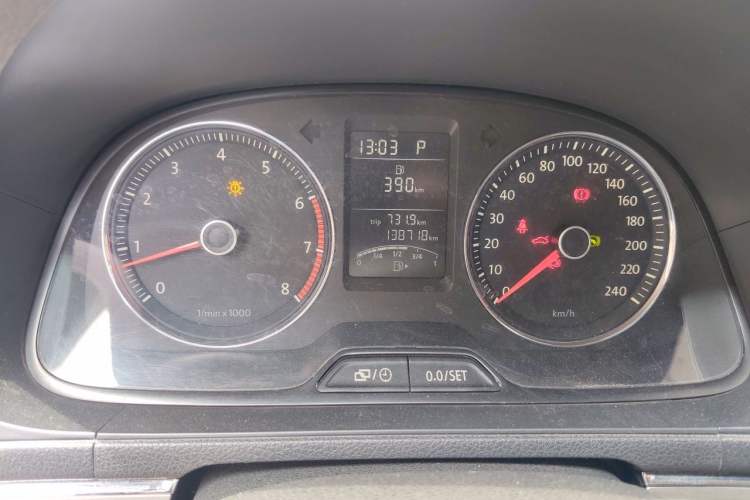 Used Volkswagen Lavida 2013 1.4 TSI DSG Luxury Navigation Edition Instrument Cluster