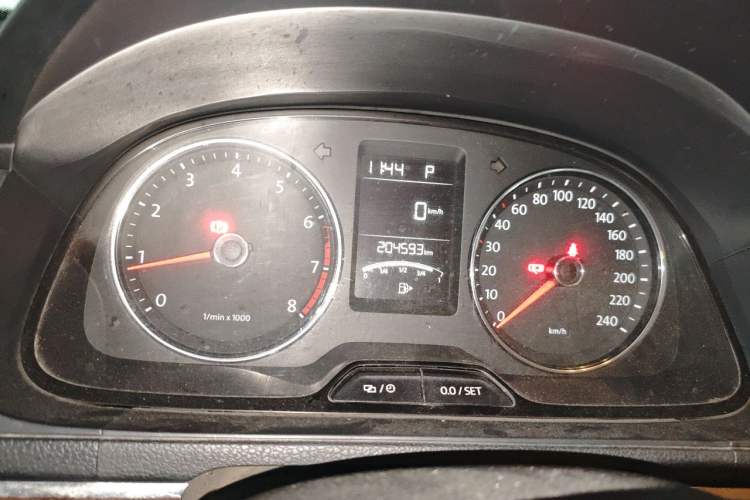 Used Volkswagen Lavida 2013 Revised Version 1.4 TSI DSG Luxury Edition Instrument Cluster