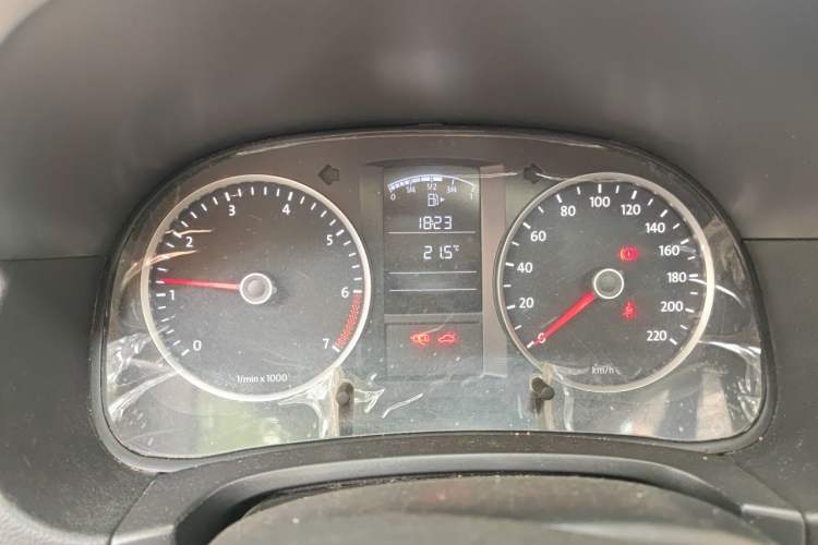 Used Volkswagen Lavida 2013 Classic 1.6L Manual Fashion Edition Instrument Cluster